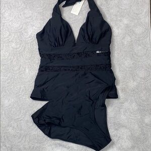 🆕 Black Halter 2 Piece Swimsuit with Lace Detail S